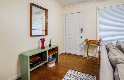 Crestline Heights House | Adorable house in quiet neighborhood outside of B'ham