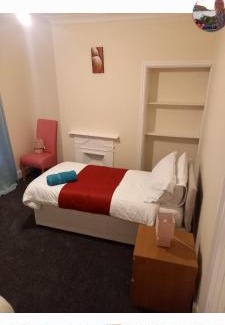Hull Villa | Adorable Villa