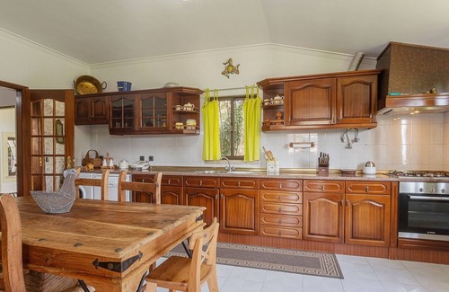 Zambujal Villa | Adorable villa with heatable swimming pool and fantastic views