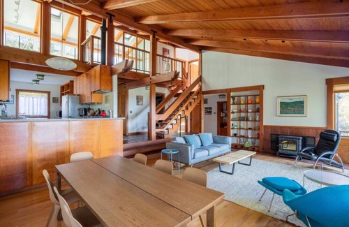 Inverness House | Adoring Sol | Stylish Getaway, Scenic Nature Views