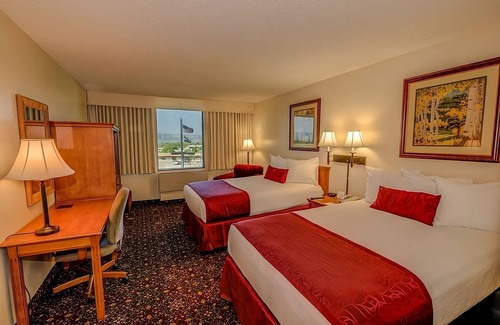 Grand Junction Hotel | Adventure Awaits! Indoor Pool, Hot Tub, Family Friendly, Free Parking!