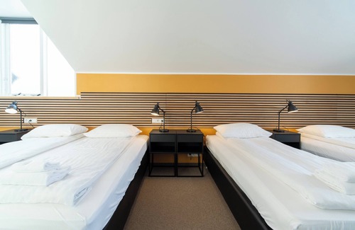 Fagurholsmyri Hotel | Adventure Hotel Hof