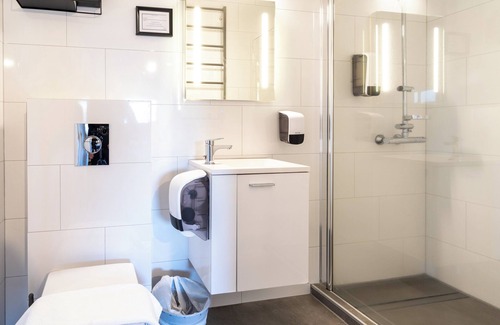 Fagurholsmyri Hotel | Adventure Hotel Hof