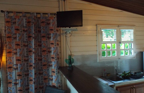 Pointe-Noire Villa | Adventure with family or friends .