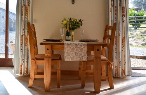 Llangadog Cottage | Adventurers Abode - Rhiwddu Barns