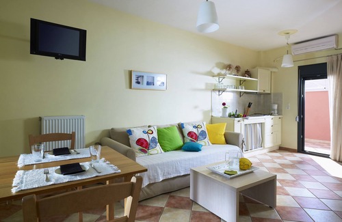 Apidias Lakkos House | Aeolis Apartments & Studios