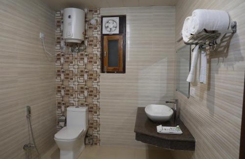 Almora Hotel | Aeradyo Inn