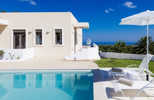 Pikris Villa | Aerin Villa, Sublime Sanctuary with Ocean Views & Captivating Surroundings