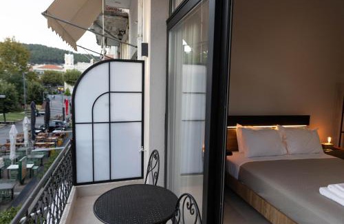 Xanthi Apartment | Aesthe Suites Noir