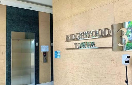 Pembo Apartment | Aesthetic Condo near SM Aura