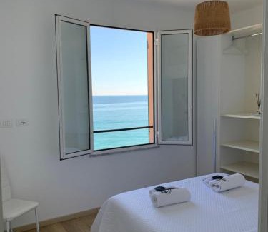 Finale Ligure Apartment | Affacciati al mare