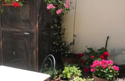 Isili House | Affittacamere Is Coronas