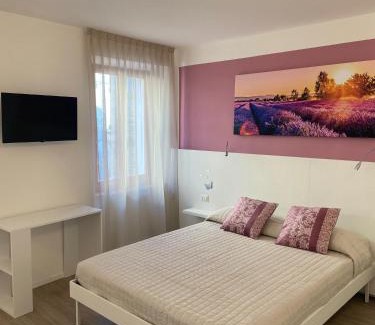 Camerano House | Affittacamere Le Grotte - Le Grotte Rooms & Apartments