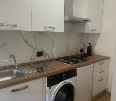 San Rocchino-Costalunga House | Affittacamere Linda