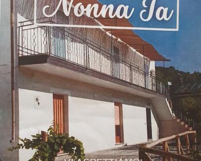 Lustra House | Affittacamere Nonna Ia