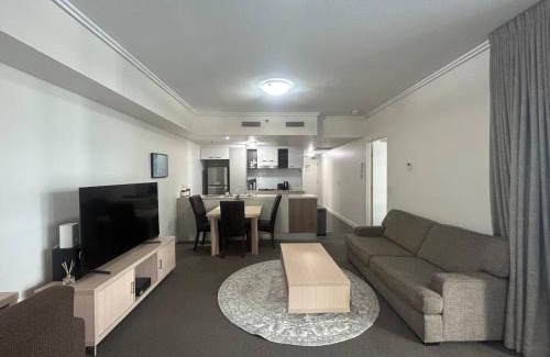 Brisbane Central Business District Apartment | Affordable CBD 2Beds and Ducted AC Walk to everything