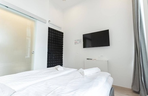 Mariahilf Hotel | Affordable Hotel room for 2