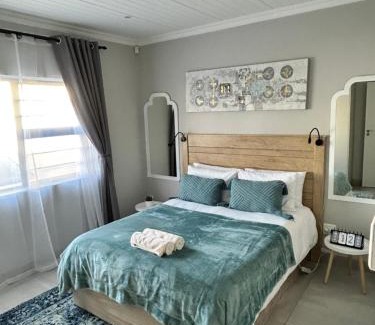 Port Elizabeth Central Apartment | Affordable Luxury Apartment