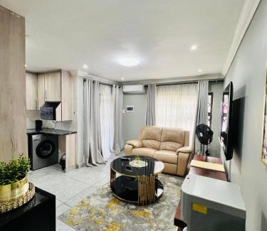 Vanderbijlpark Apartment | Affordable Modern Stay