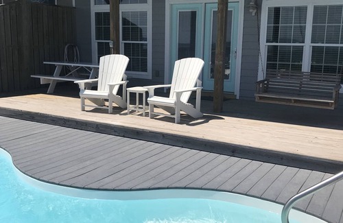 Emerald Isle House | Affordable Oceanfront w/Private Pool!