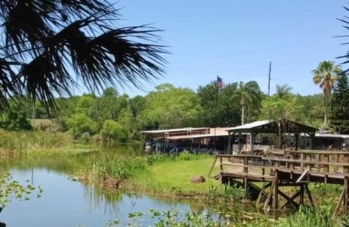 Leesburg House | Affordable Tiny Home with Tranquil View - Palmetto