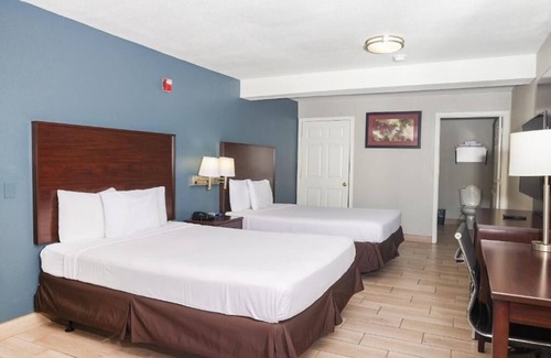 McAllen Hotel | Affordable Unit Near Quinta Mazatlan - Pet Friendly With Free Parking
