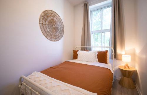 Milton Park Apartment | AFRICA - SelfCheckIn - Plateau - St-Laurent