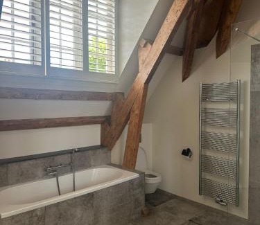 Statenkwartier Hotel | African Cosy suite