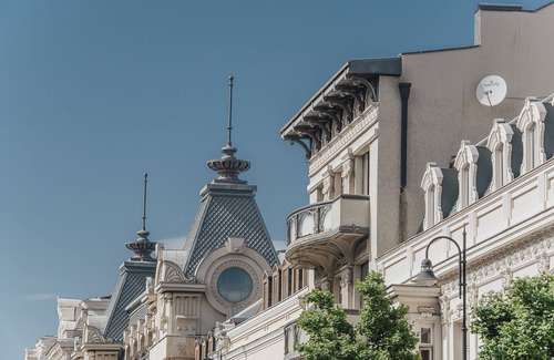 Chugureti Apartment | Aghmashenebeli Apartment - Historic Building with stunning view