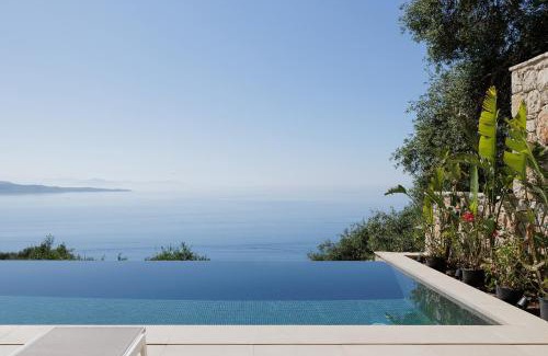 Kentroma Villa | AGNI DREAM Villa luxe face à la mer à Corfou