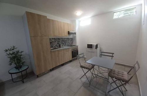 Bas du Fort Apartment | Agréable Appartement Neuf Avec Piscine