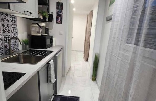 Bourgoin-Jallieu Apartment | Agréable T2/centre-ville 10 min Gare