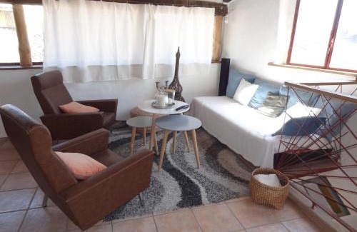 Anduze Apartment | Agreable maison anduzienne au coeur du village