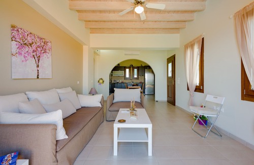 Manganos House | Agrilias Sea and Sunset View House