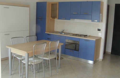 Casanova Lerrone Apartment | Agriturismo Borgo Ameno Three-room Apt 6 Pax