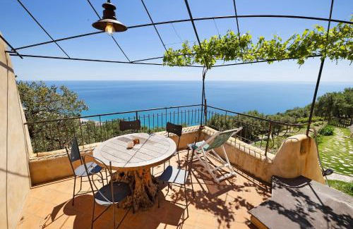 Varigotti House | Agriturismo Bricco