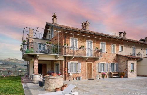 Barolo House | Agriturismo Cascina Sciulun