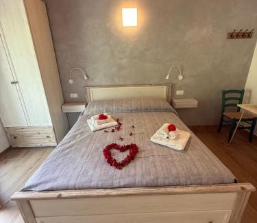 Caprino Veronese House | Agriturismo Fattoria Monte Baldo VISTA LAGO