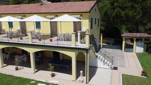 Lapedona House | Agriturismo MonteMaggio