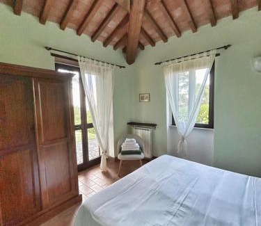Fraccano Apartment | Agriturismo Podere Pietraluna