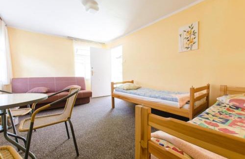 Ryn House | Agroturystyka "Dworek u Pelców"