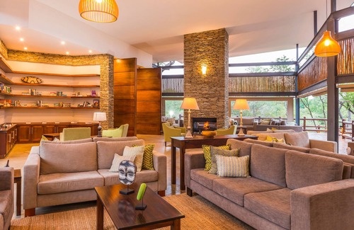 Maruleng Hotel | Aha Makalali Private Game Reserve