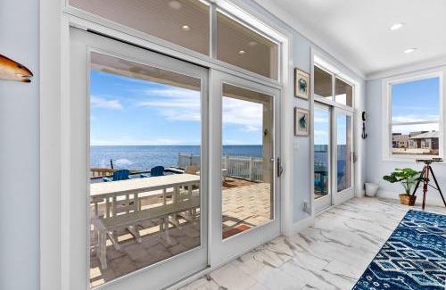 The Shores House | Ahh da Sea - Waterfront, Backyard Ramp to Jetty & Laguna home