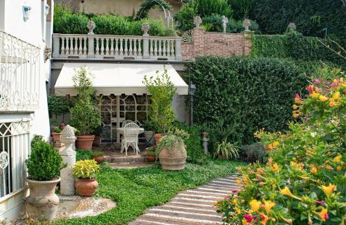 Ottiglio Apartment | Ai Leoni Ruggenti - Giardino Segreto con Vista sul Monferrato