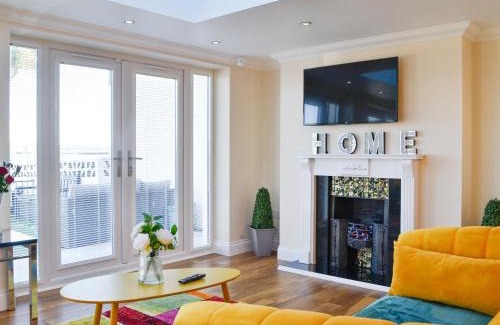 Stranraer House | Ailsa Craig View