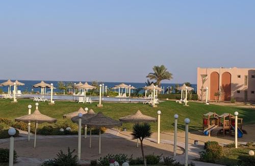 Zafarana Ski Chalet | Ain El Sokhna ground floor, with Pool & Sea view