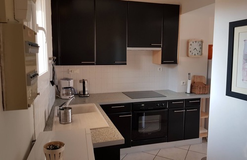 La Faviere Apartment | Air-conditioned apartment for 6 people, Bormes-Les-Mimosas, La Favière,