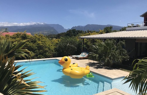 Saint-Pierre House | Air conditioned bungalow with large terrace in mature garden
