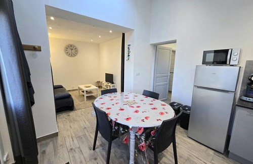Carlux Cottage | Air-conditioned cottage with Wi-Fi near Sarlat