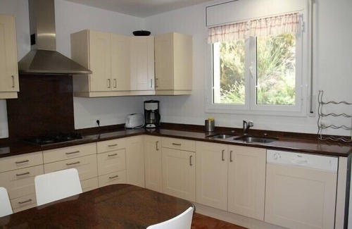 Llauro Villa | Air-conditioned luxury villa with private heated pool classified tourism *